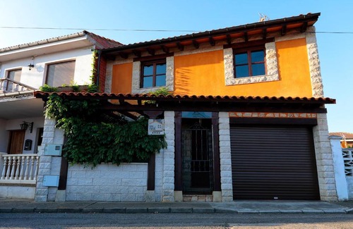 Chozas de Abajo House | Canalba Casa Rural