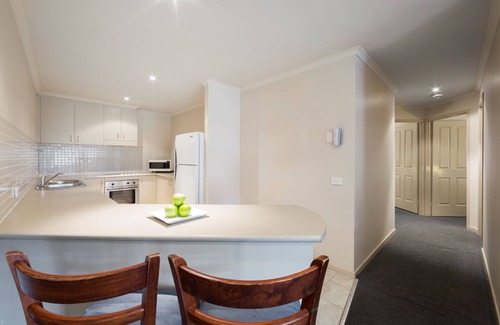 Dickson Hotel | Canberra Parklands Central