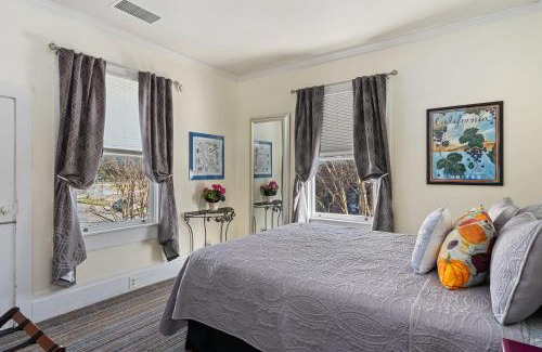 Santa Rosa Apartment | Cannery Loft @ Railroad Square