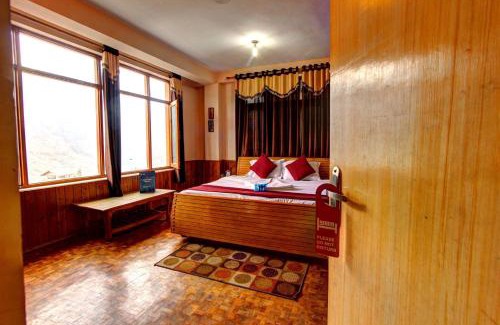 Rajkot Hotel | Cantholi Lodge