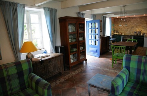 Crozon House | Cap de la Chevre, Kerdreux, romantic natural stone house, 7 minutes walk from the sea