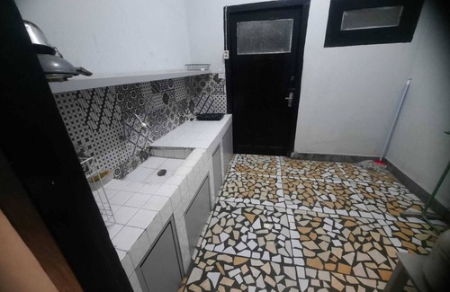 Tasikmalaya Hotel | Capital O 94419 Fresh Hotel