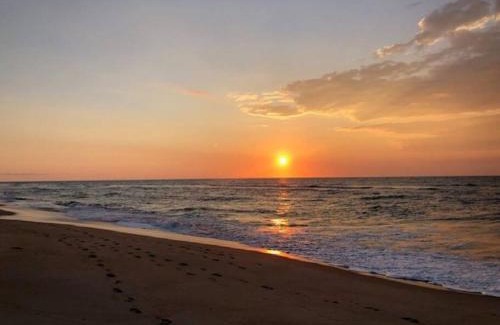 Avon House | Captain's Quarters