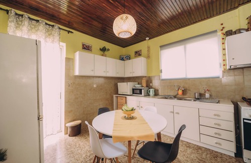 Katakolo House | Captain's Spacious House Near The Beach, Katakolon, Greece