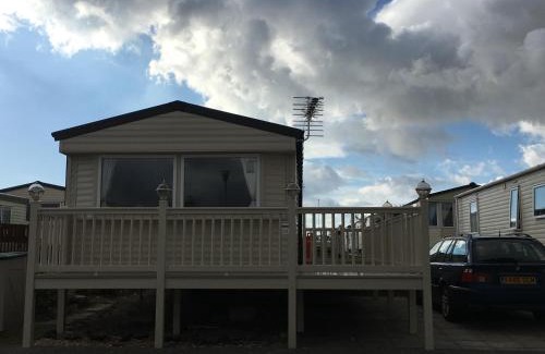 Porthcawl Resort | Caravan by the sea Trecco Bay