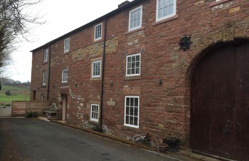 Carlisle House | Carleton Mill with open views to River Eden on the outskirts of Carlisle & 20 mins to Ullswater