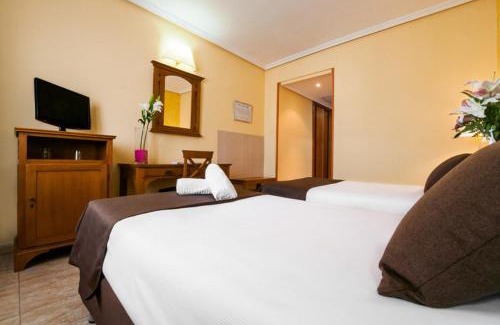 Yuncos Hotel | Carlos I Toledo
