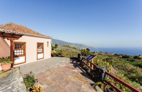 Brena Baja House | Carlota