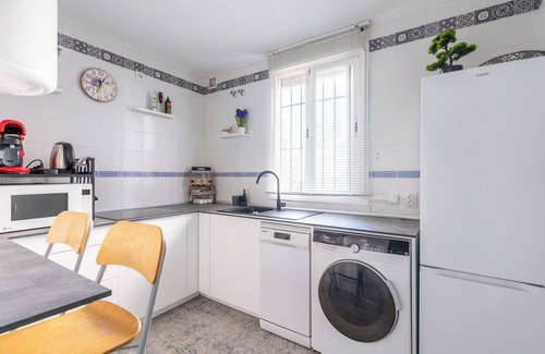 San Bernardo Apartment | Carriazo. 3 bedrooms, 2 bathrooms, free parking