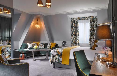 Carrigaline Hotel | Carrigaline Court Hotel & Leisure Centre