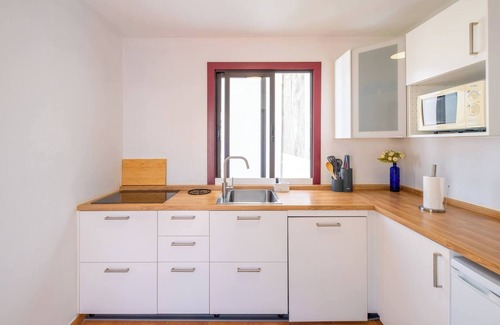 Los Llanos Ski Chalet | Casa Abuela To&ntilde;a by Huskalia | city center