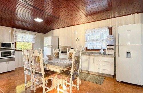 Imbituba House | Casa Aconchegante na Lagoa de Ibiraquera - IMB003