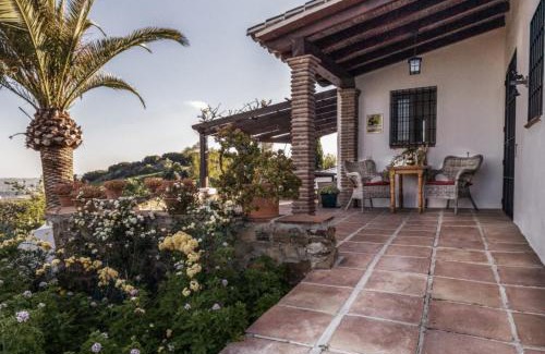 Pizarra House | Casa Algarrobo by Rosas Cantares