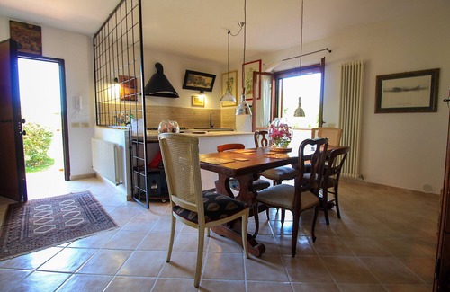 Santa Maria di Rispescia Ski Chalet | Casa Allegra