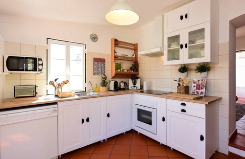 Beira Villa | CASA AVÓ GUIDA T2, country house