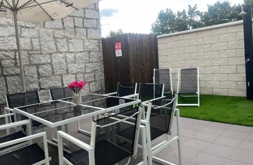 La Pradera de Navalhorno House | Casa Barrionuevo 1