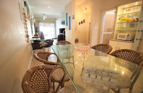 Bombas House | Casa Beira Mar