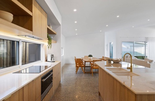 Cowes House | Casa Bella on Beach in Cowes