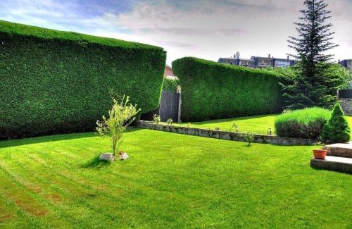 Becerril de la Sierra Villa | Casa Bellavista Becerril