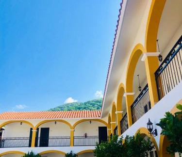 Jalpan de Serra Hotel | Casa Blanca Hotel