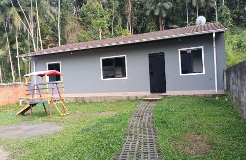 Testo Salto House | Casa Blumenau