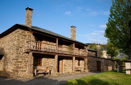 Becerrea House | Casa Bouza