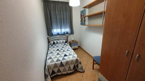 Punta Umbria House | Casa céntrica, 3 dormitorios, gran terraza, cerca de la playa