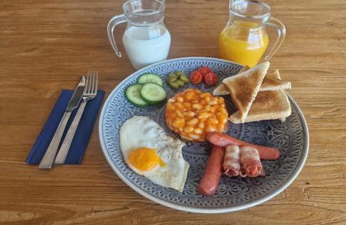 Santa Maria de Nieva Bed & Breakfast | Casa Castillo