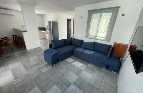 Chicxulub Puerto Apartment | Casa con Piscina en Chixchulub a 100 m de la playa