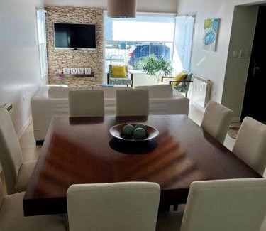 Esquel House | Casa Conesa, cálida súper confortable hasta 7 personas