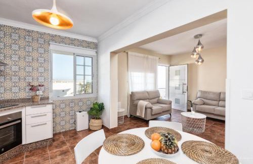 El Granel Apartment | Casa Conrado, 2 bedroom modern oasis, good location