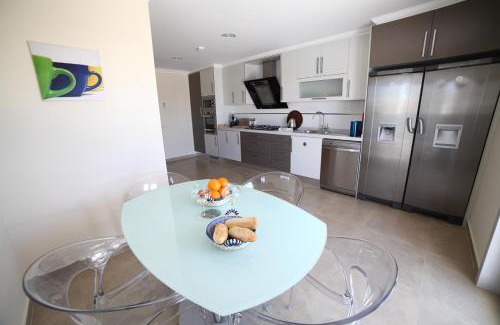 Gale Villa | Casa Coralea