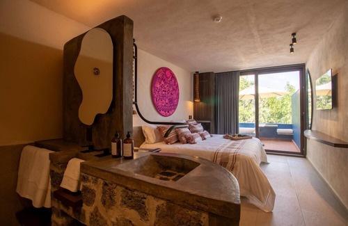 Lomas de Atzingo Hotel | Casa Cristina Fresh Boutique Hotel