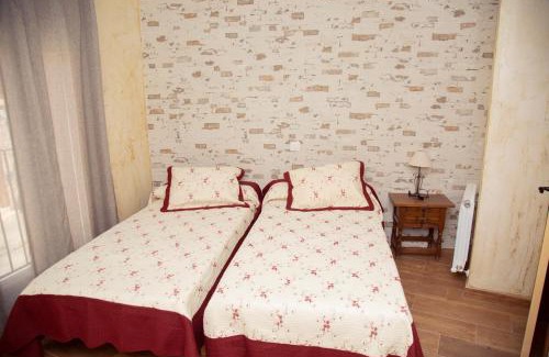 Sotillo de la Adrada House | CASA CUATRO ESQUINAS