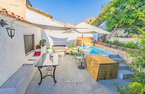 Onil House | Casa Cuquet de Llum Onil