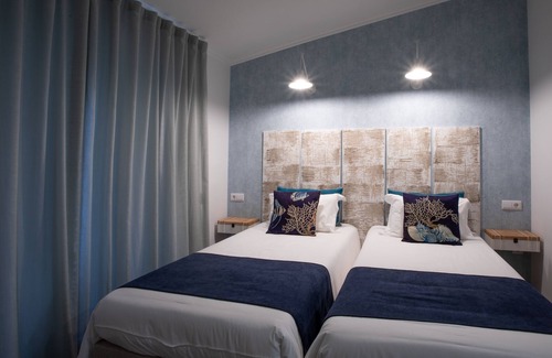 Urzelina House | Casa d'Avó Guesthouse