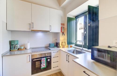 Vila Real Santo Antonio House | Casa Da Vila