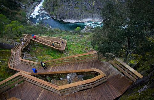 Alvarenga House | Casa da Azenha - Aldeia da Paradinha com praia fluvial