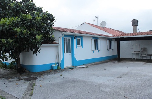 Burinhosa House | Casa da Felicidade - Three Bedroom House in Pataias