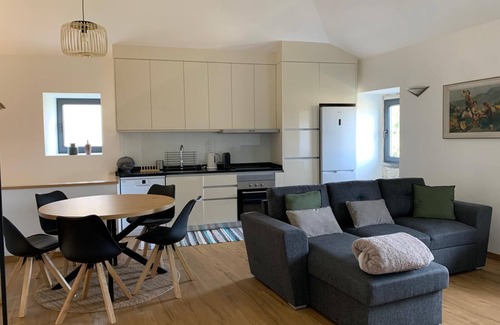 Vila Ruiva Cottage | Casa da Fonte, Mangualde, a perfect refuge for those seeking peace and nature.