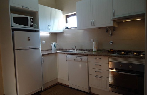 Lagoa de Albufeira Villa | Casa da Lagoa (Near the Beach)