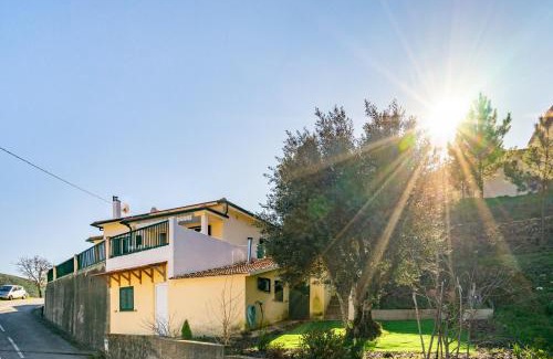 Pampilhosa da Serra House | Casa da Oliveira, Aradas, Pampilhosa da Serra, Wifi, Ar Condicionado, Churrasqueira, Parqueamento, by IG