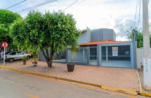 Alvorada House | Casa da Praça - No Centro de Bonito