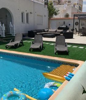 San Miguel de Salinas Villa | Casa Daniella - 5 Bedroom Villa with Private Pool