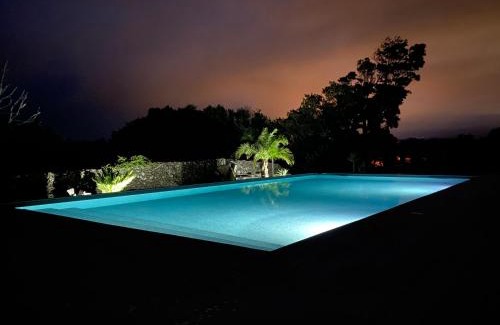 Fenais da Luz House | Casa das Hortências by Azoresrent