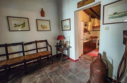 Salvada House | Casa das Romãs