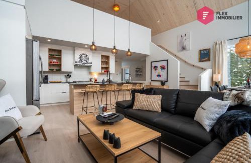 Shannon Ski Chalet | Casa de Campo/Luxury, Comfort & SPA near Quebec