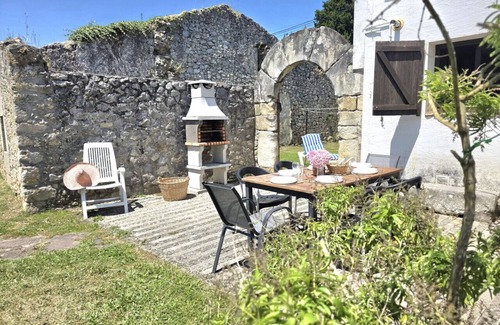 Isla House | Casa de campo con jardín - La Casa Gótica 5815