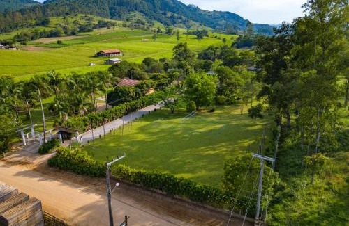 Caruru House | Casa de Campo no Caruru com açude e piscina