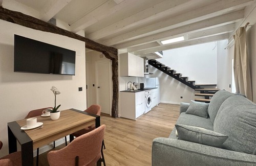 Meruelo Apartment | Casa De Postas - Duplex 4p